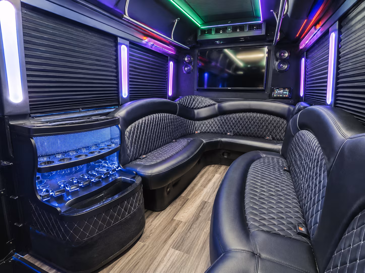 allen party buses for bachelorette bar crawls through deep ellum and uptown