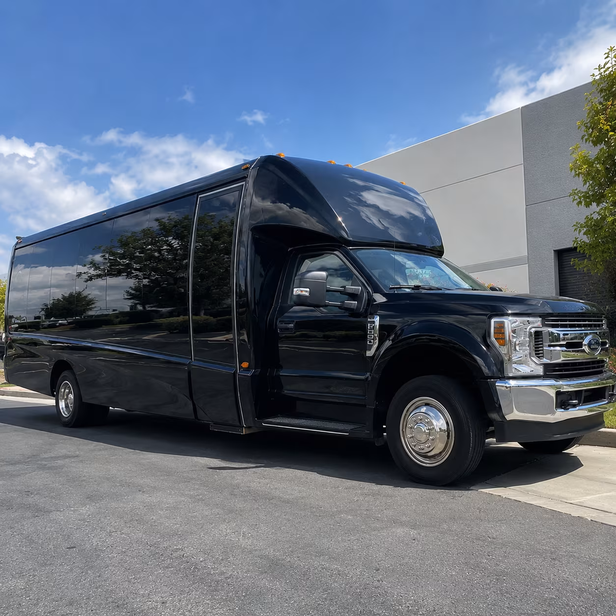 book the perfect ride for your next airport transfer 3