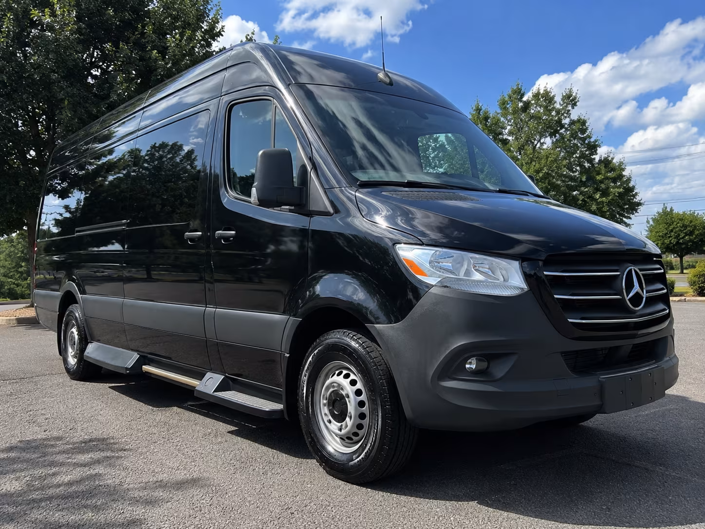 book the perfect ride for your next airport transfer 4