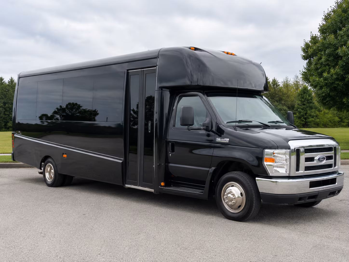 book the perfect ride for your next field trip 5