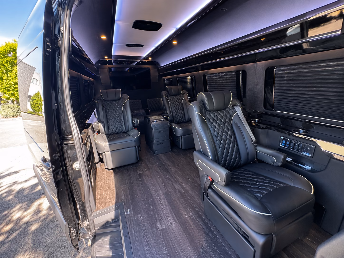 book the perfect ride for your next wedding 1