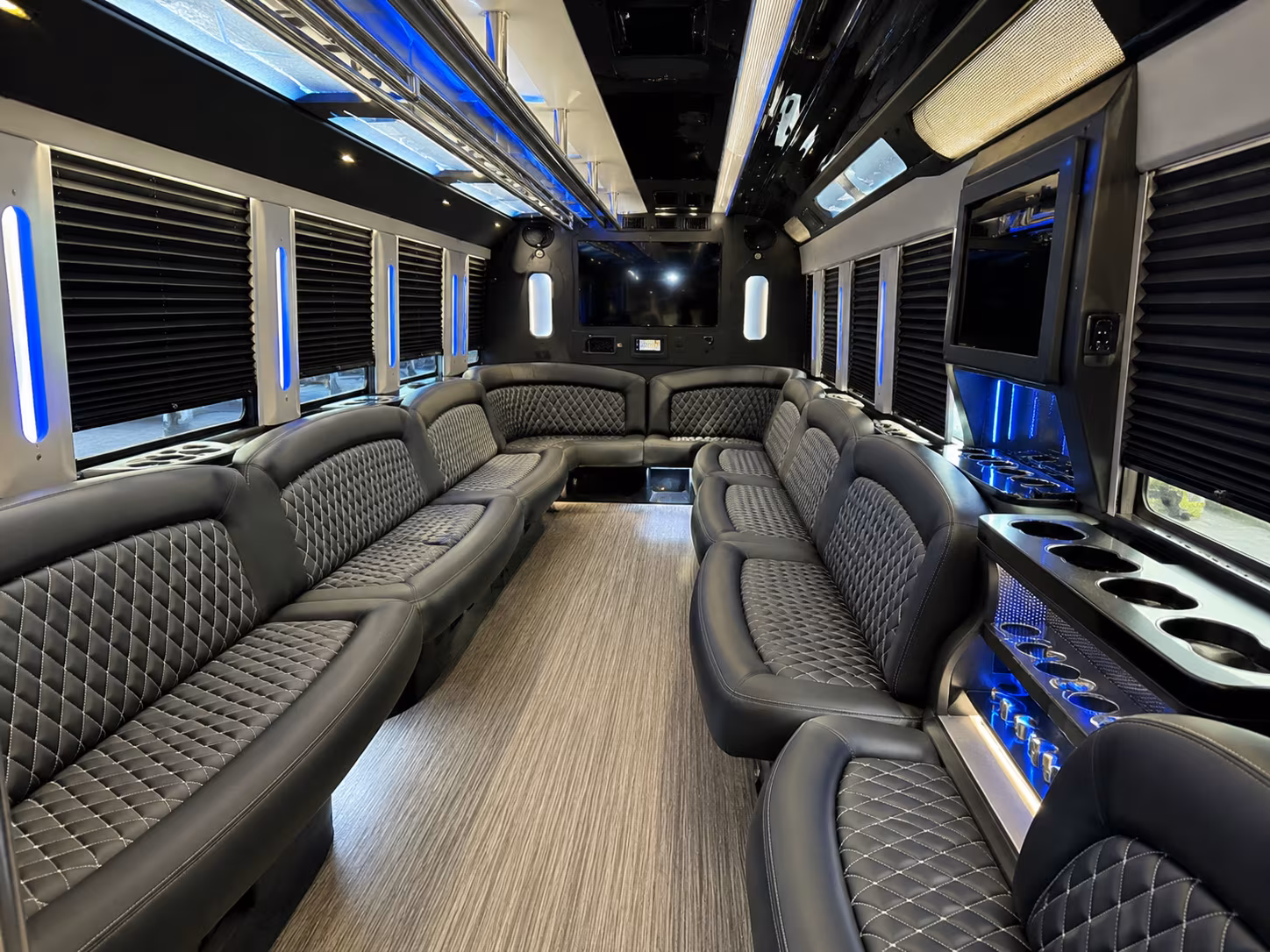 bus rentals for concerts at at t stadium and globe life field